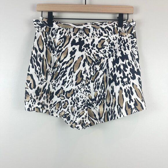 Bebe Short Women's 4 White Black Leopard Into The Wild Belt Tie Night Out NWT - Picture 4 of 10